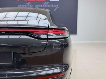 Porsche Panamera 4 E-Hybrid — photo 11