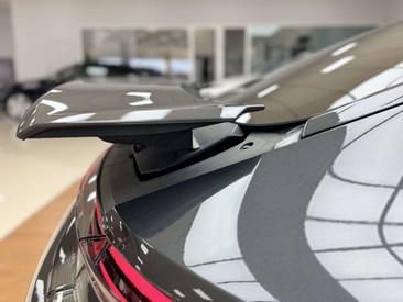 Porsche Panamera 4 E-Hybrid — photo 15
