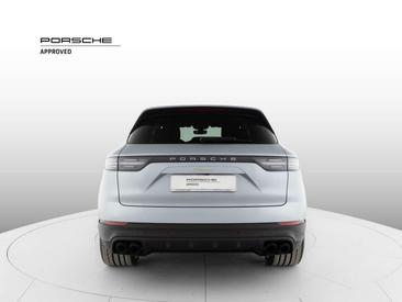 Porsche Cayenne E-Hybrid — photo 4