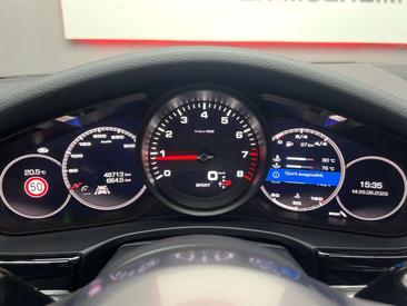 Porsche Panamera — photo 17