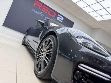 Porsche Panamera 4 E-Hybrid — photo 25