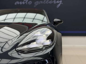 Porsche Panamera 4 E-Hybrid — photo 29