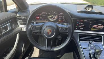 Porsche Panamera — photo 22