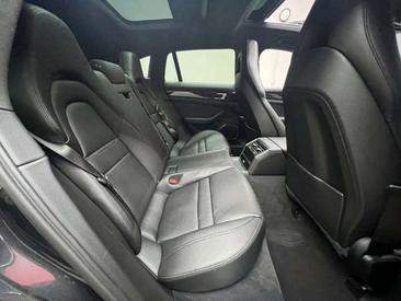 Porsche Panamera — photo 20