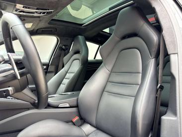 Porsche Panamera 4 E-Hybrid — photo 42