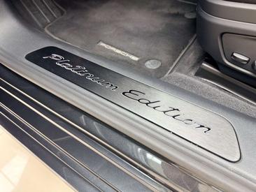 Porsche Panamera 4 E-Hybrid — photo 46