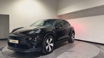 Porsche Macan I Electric — photo 8