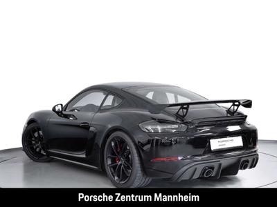 Porsche 718 Cayman GT4
