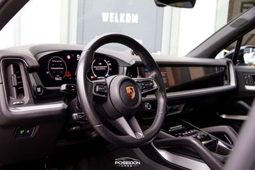 Porsche Cayenne E-Hybrid — photo 14