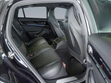 Porsche Panamera — photo 16