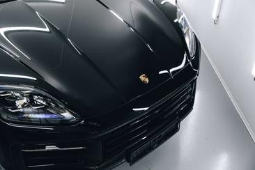 Porsche Cayenne E-Hybrid — photo 20