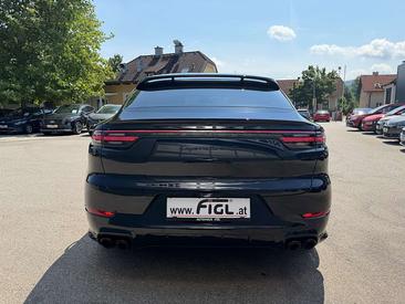 Porsche Cayenne Turbo S E-Hybrid — photo 7