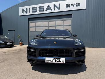 Porsche Cayenne Turbo S E-Hybrid — photo 12