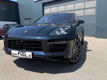 Porsche Cayenne Turbo S E-Hybrid — photo 14