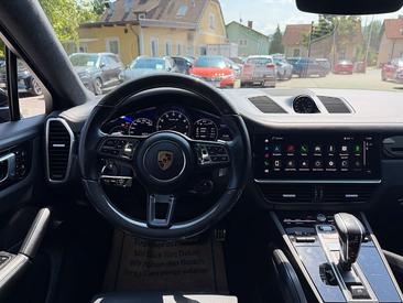 Porsche Cayenne Turbo S E-Hybrid — photo 20
