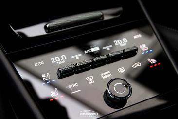 Porsche Cayenne E-Hybrid — photo 20