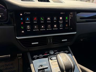 Porsche Cayenne Turbo S E-Hybrid — photo 36