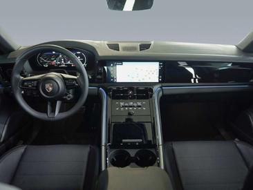 Porsche Panamera — photo 24