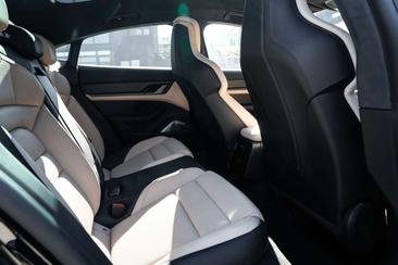 Porsche Taycan Turbo S — photo 24