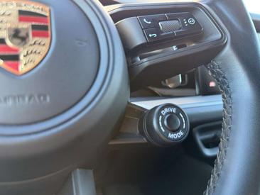Porsche Cayenne E-Hybrid — photo 30