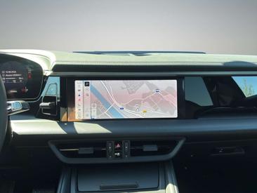 Porsche Macan I Electric — photo 13