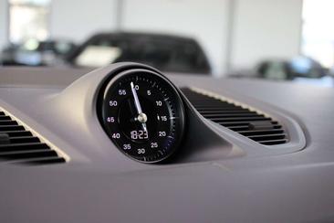 Porsche Cayenne S — photo 13