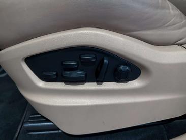 Porsche Cayenne E-Hybrid — photo 21