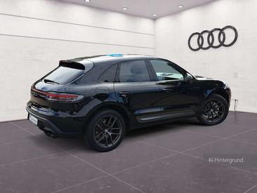 Porsche Macan — photo 5