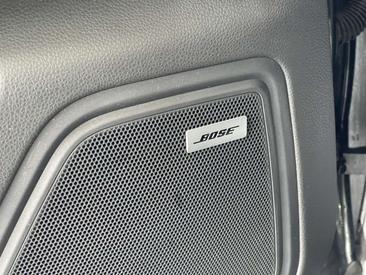 Porsche Macan — photo 18