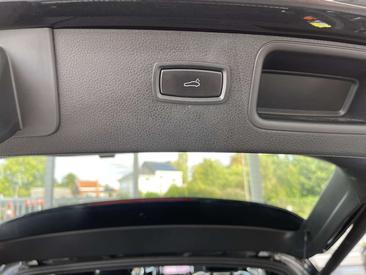 Porsche Macan — photo 25