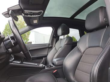 Porsche Macan — photo 13