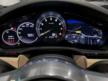 Porsche Cayenne E-Hybrid — photo 30