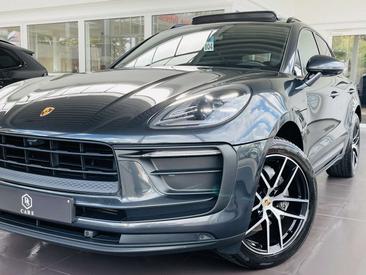 Porsche Macan — photo 28