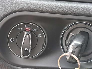 Porsche Macan — photo 23