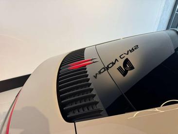 Porsche Carrera GT — photo 15