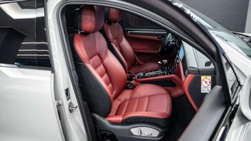 Porsche Macan — photo 14