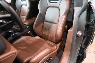 Porsche Macan I GTS Electric — photo 12