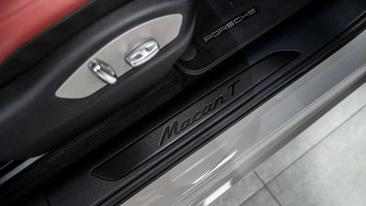 Porsche Macan — photo 25