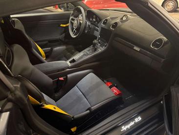 Porsche 718 Spyder — photo 12