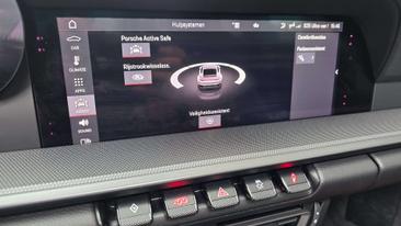 Porsche 992 I Carrera 4S — photo 18