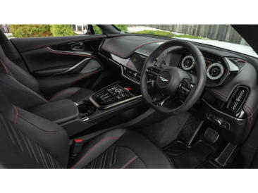 Aston Martin DBX S — photo 3