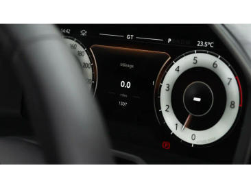 Aston Martin DBX S — photo 6