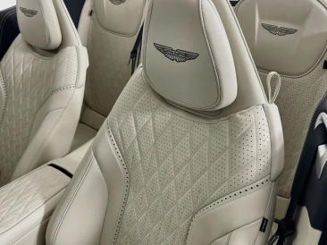 Aston Martin DB12 V8 — photo 5