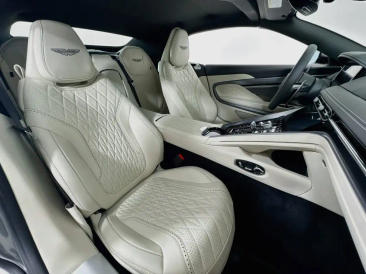 Aston Martin DB12 V8 — photo 25