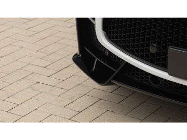 Aston Martin DBX S — photo 31