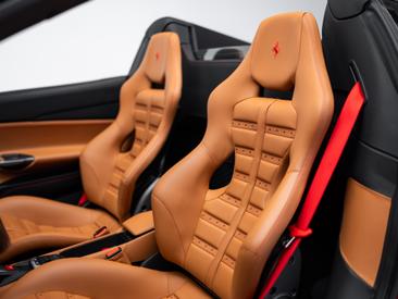Ferrari 488 Spider — photo 6