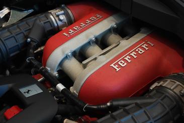 Ferrari Purosangue — photo 11