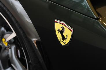 Ferrari Purosangue — photo 15