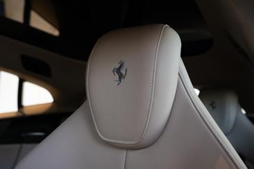 Ferrari Purosangue — photo 18