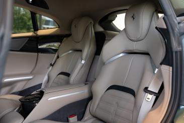 Ferrari Purosangue — photo 19